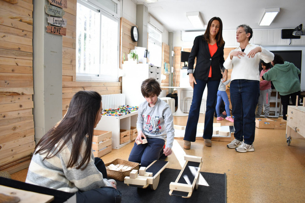 Visita de la consellera Esther Niubó a l'activitat del RuralLAB a l'escola de Sant Quirze Safaja