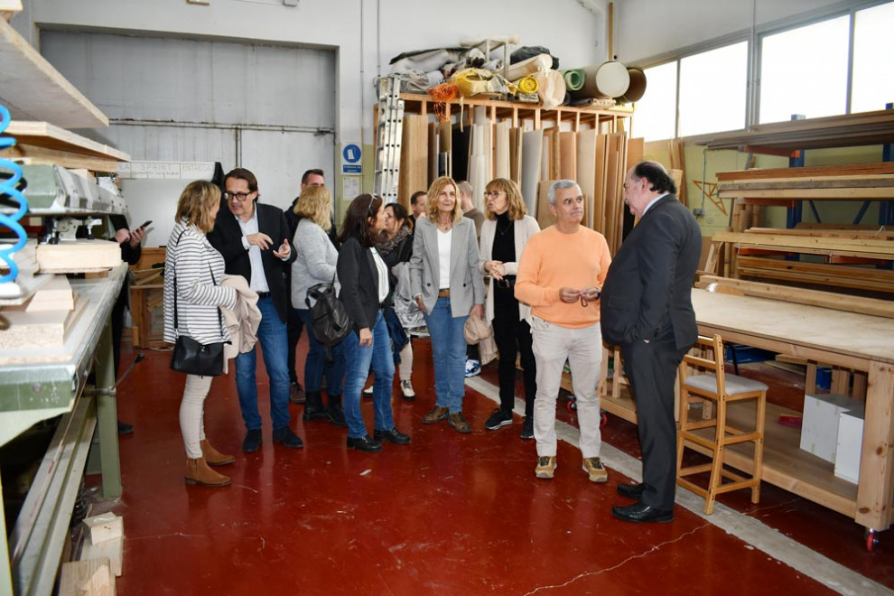 Visita a l'Institut Guillem Catà en el marc de l'acord amb la UVic-UCC